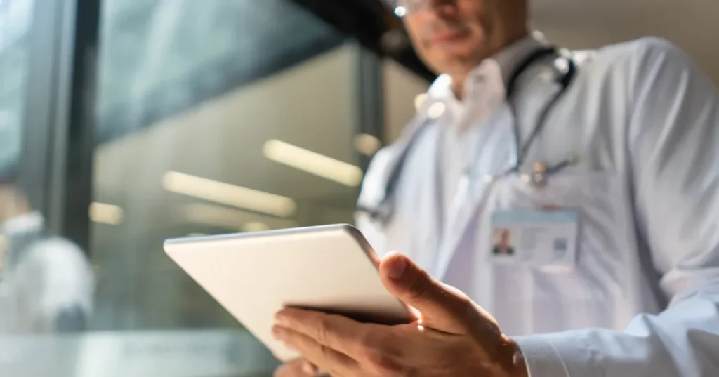 Microsoft and Mayo Clinic join forces to build a next-generation AI model for healthcare